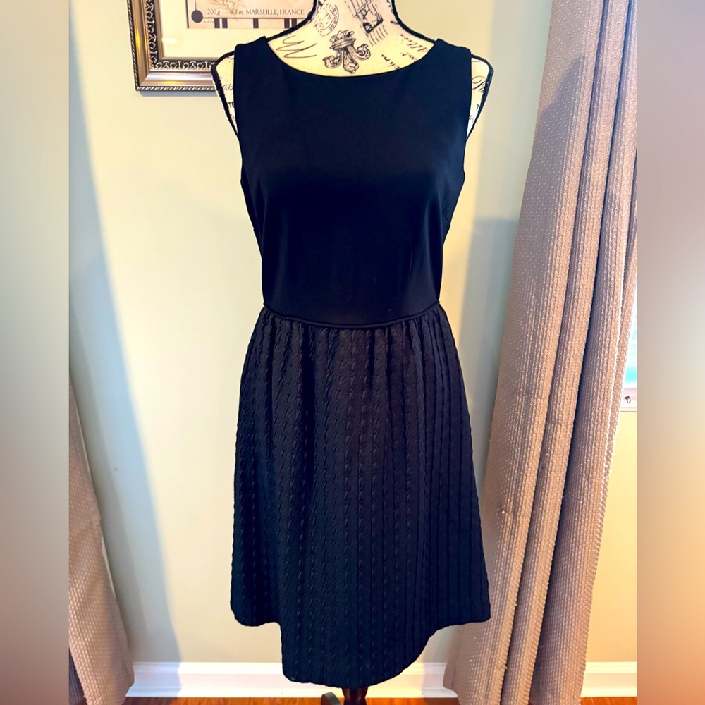 Banana Republic LBD size 2